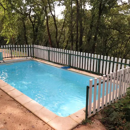 Le Mayne Le Sorbier Hébergement de vacances Blanquefort-sur-Briolance